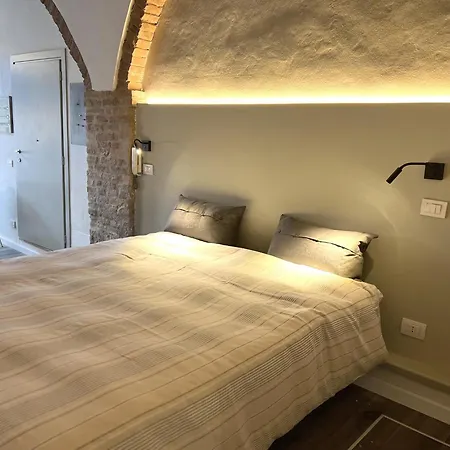 Fontebranda Nest شقة